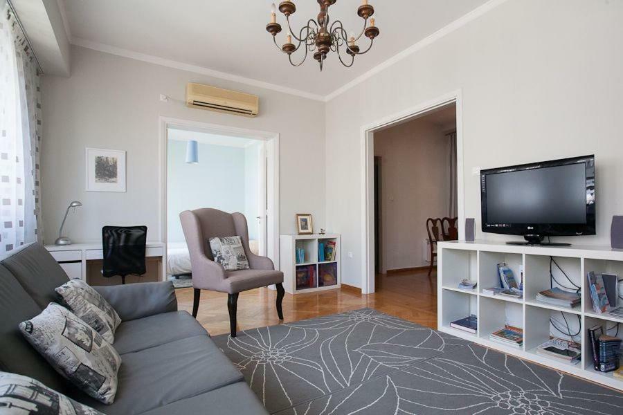 Ermou 44 - Family Apartment Atenas Exterior foto